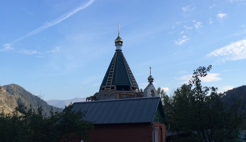 Изготовление и монтаж куполов на храм в честь Сергия Радонежского на Изербели, Хакасия