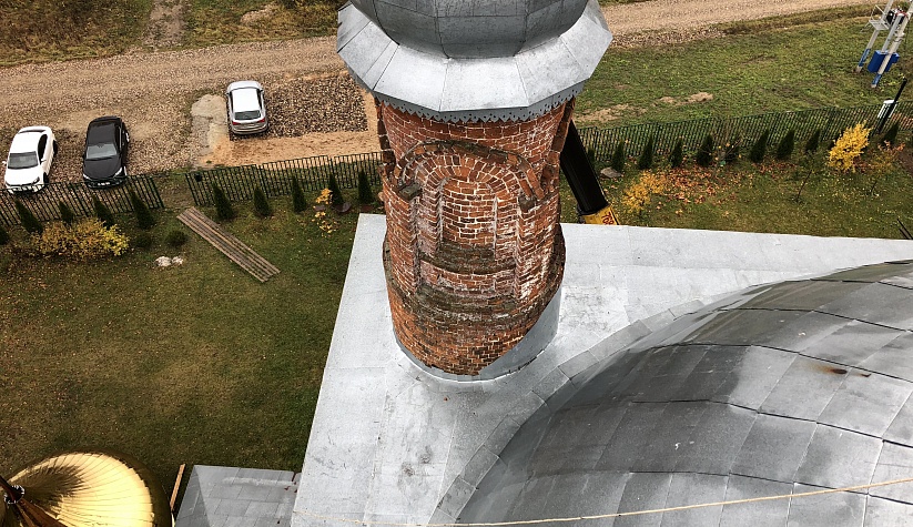 Изготовление и монтаж купола с крестом на Михаило-Архангельский храм в д. Шарапово